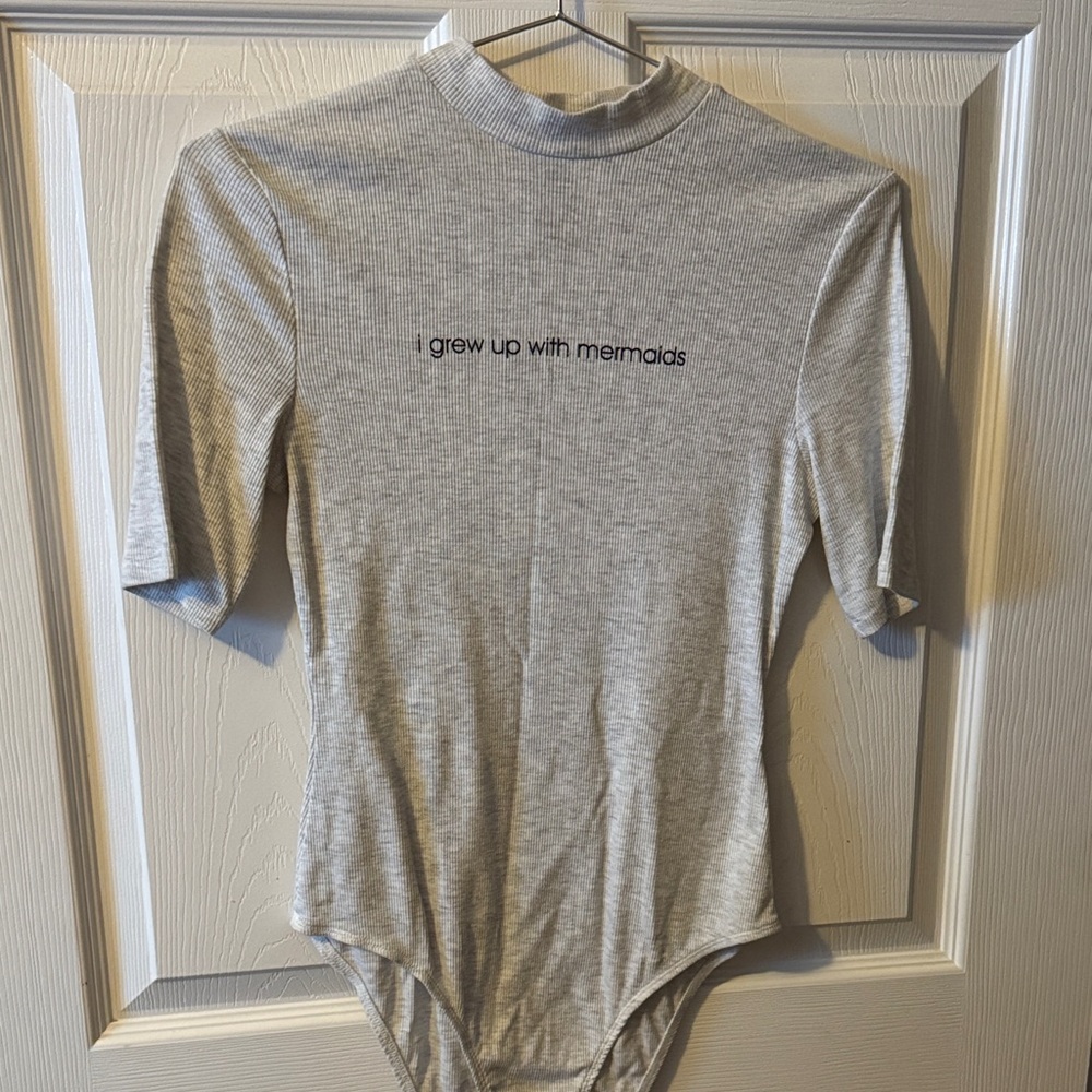 H&M Cream Ribbed bodysuit